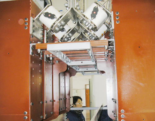 ZBFϵ�С������Ϳ��ƶ��������豸